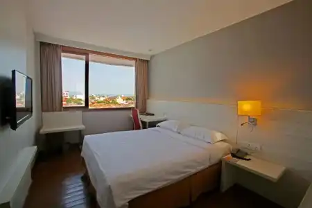 Malaysia - 32