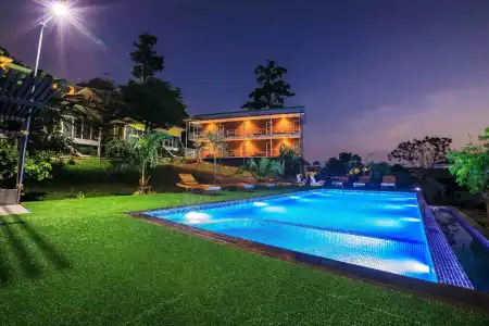 Phi Phi Chang Grand Resort & Spa - 11
