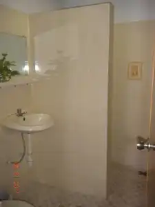 Wisma Shalom Guesthouse - 7