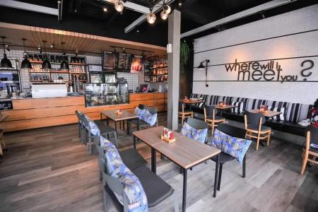 Glur Phuket Patong Beach - 17