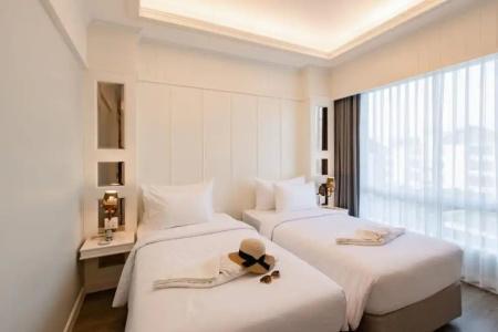 Siam Tharadol - 40