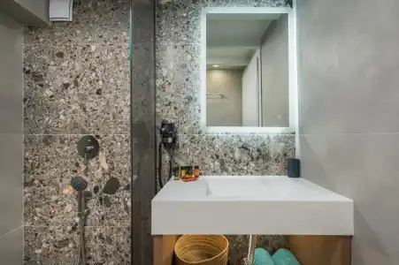 Rhoe Seaside Apartments - 46