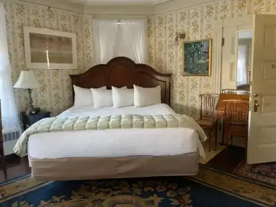 Moseley Cottage Inn & Town Motel - 19
