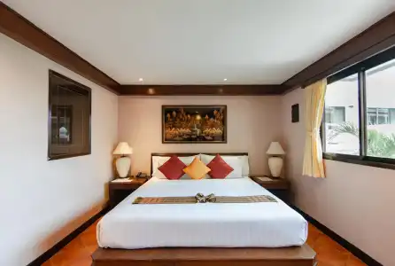 Karon Sea Sands Resort - 3