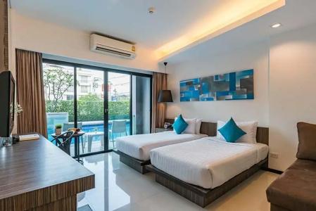 J Residence - 121
