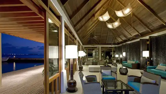 Sheraton Maldives Full Moon Resort & Spa - 11