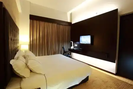 Symphony Suites - 53