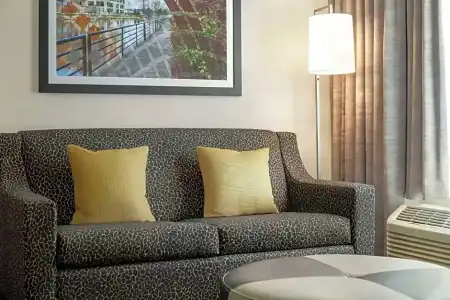 Hampton Inn & Suites Greenville-Downtown-RiverPlace - 134