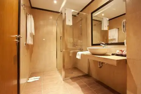 Best Western Plus Bristol - 9
