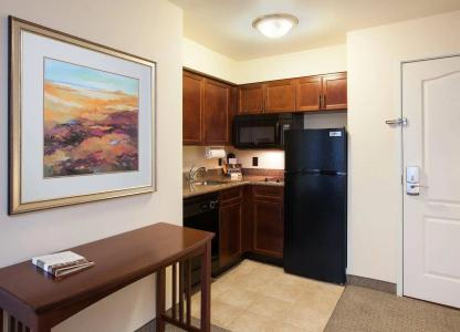 Staybridge Suites El Paso Airport by IHG - 5