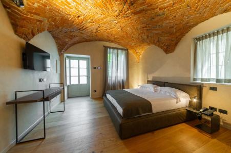 Relais San Vigilio Al Castello - 1