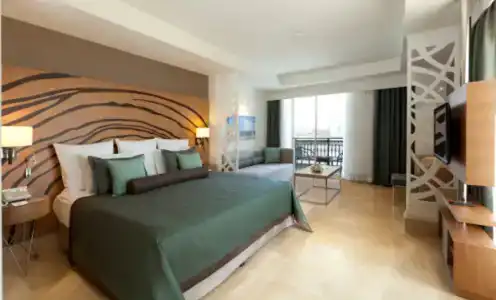 Paloma Oceana - 60