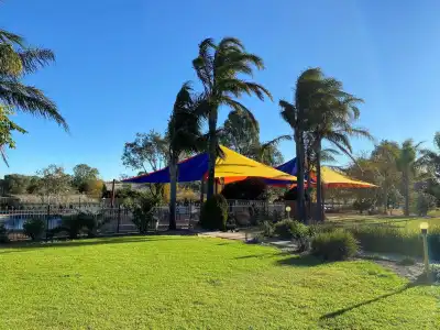 Paradise Lakes Motel - 12