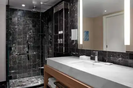 Deltas by Marriott Toronto - 90