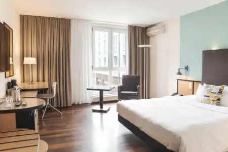 Courtyard by Marriott Dresden - 64