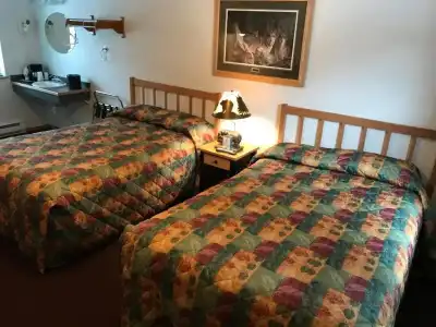 Harborview Inn - 2