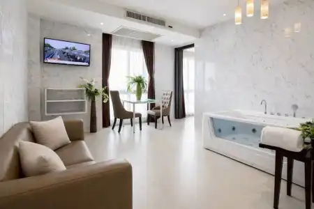 Sky Dome Resotel - 71