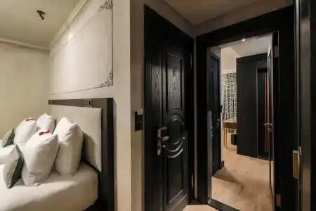 Tria Elegance - 30