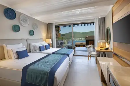 Titanic Luxury Collection Bodrum Resort - 4