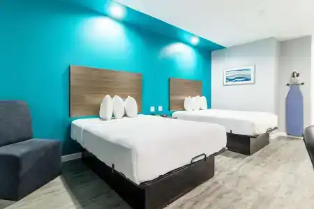 Americas Best Value Inn & Suites Kingwood IAH Airport - 2