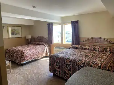 Sea Palace Inn - 66