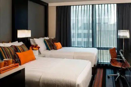 Courtyard by Marriott New York Manhattan / Central Park - 6