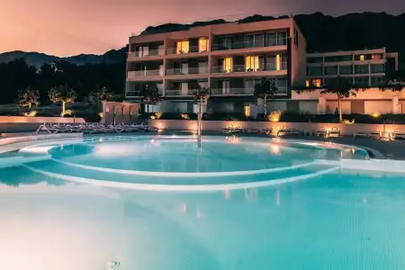 Romana Beach Apartments - 1