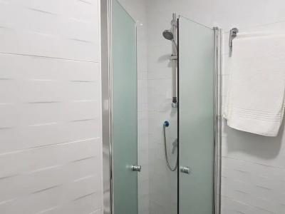 Airport Guest House - 6