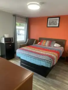 Whispering Pines Motel - 19