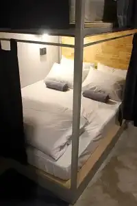 Ekanek Hostel Bangkok - Adults Only - 34
