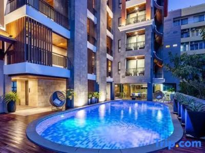 The Grand Sala Thai - 19