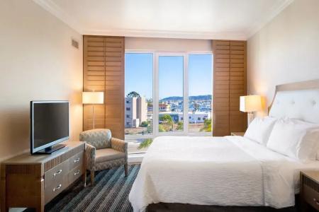 DoubleTree by Hilton San Diego Bayside - 105