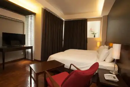 Baan Silom Soi 3 - 24