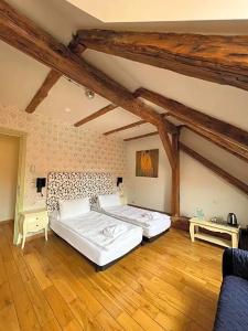 Dolce Vita Suites - 140