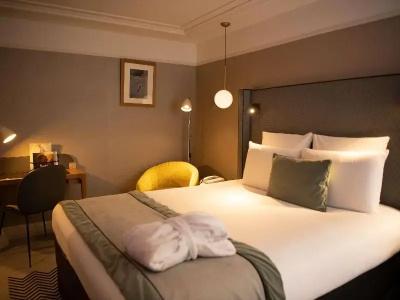 Mercure - 45