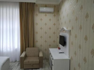 White Boutique Nizami - 10