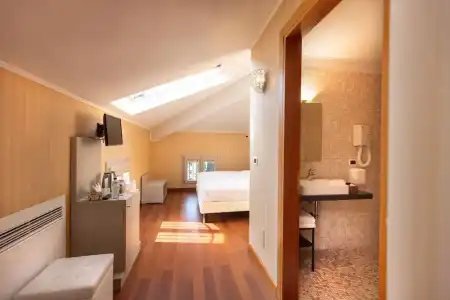 Gardone Palace - 42