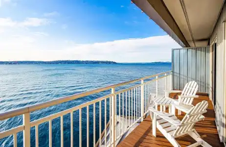 The Edgewater - 109