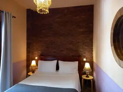 Mythos Guesthouse - 24