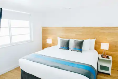 Aqua & Suites - 6