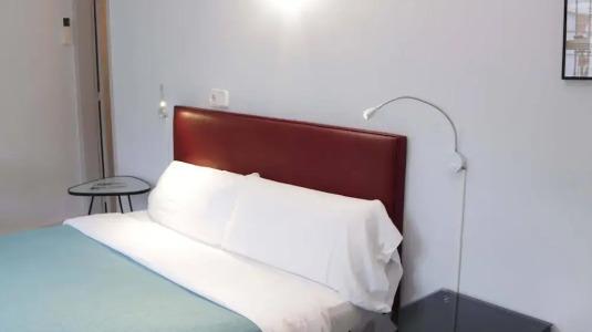 Alexandra Sitges - 103