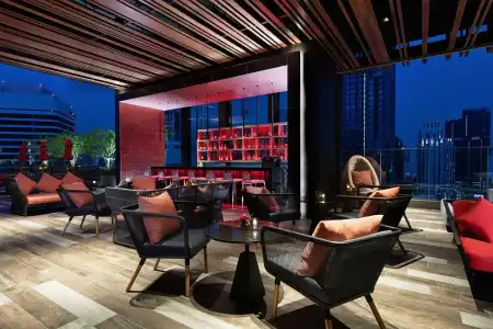 Novotel Bangkok Sukhumvit 4 - 18
