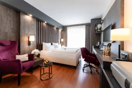 PLAZA Premium Karlsruhe - 36