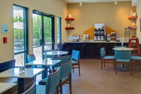 Holiday Inn Express Bellingham by IHG - 17
