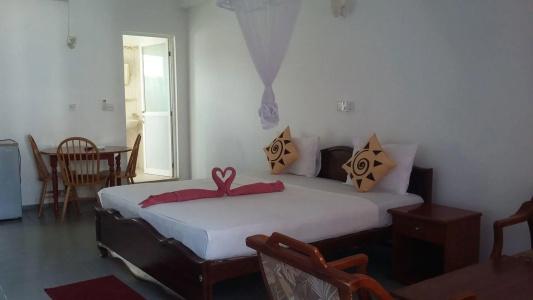 Oasis Beach Resort - 17