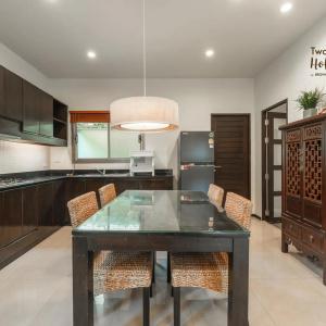 Two Villas Holiday: Oriental Style Nai Harn Beach - 26