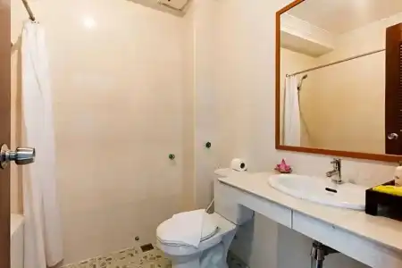 Gloria Angkor - 27