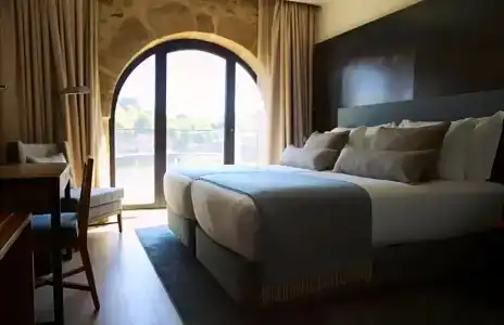 Neya Porto - 65