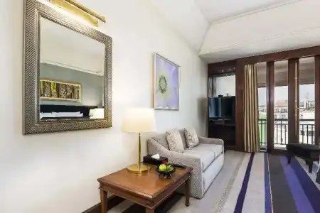 Chatrium Royal Lake Yangon - 82