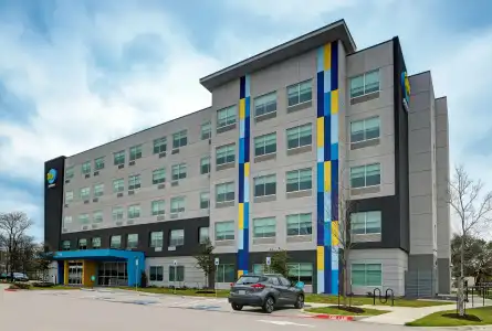 Tru by Hilton Austin Airport, TX - 14